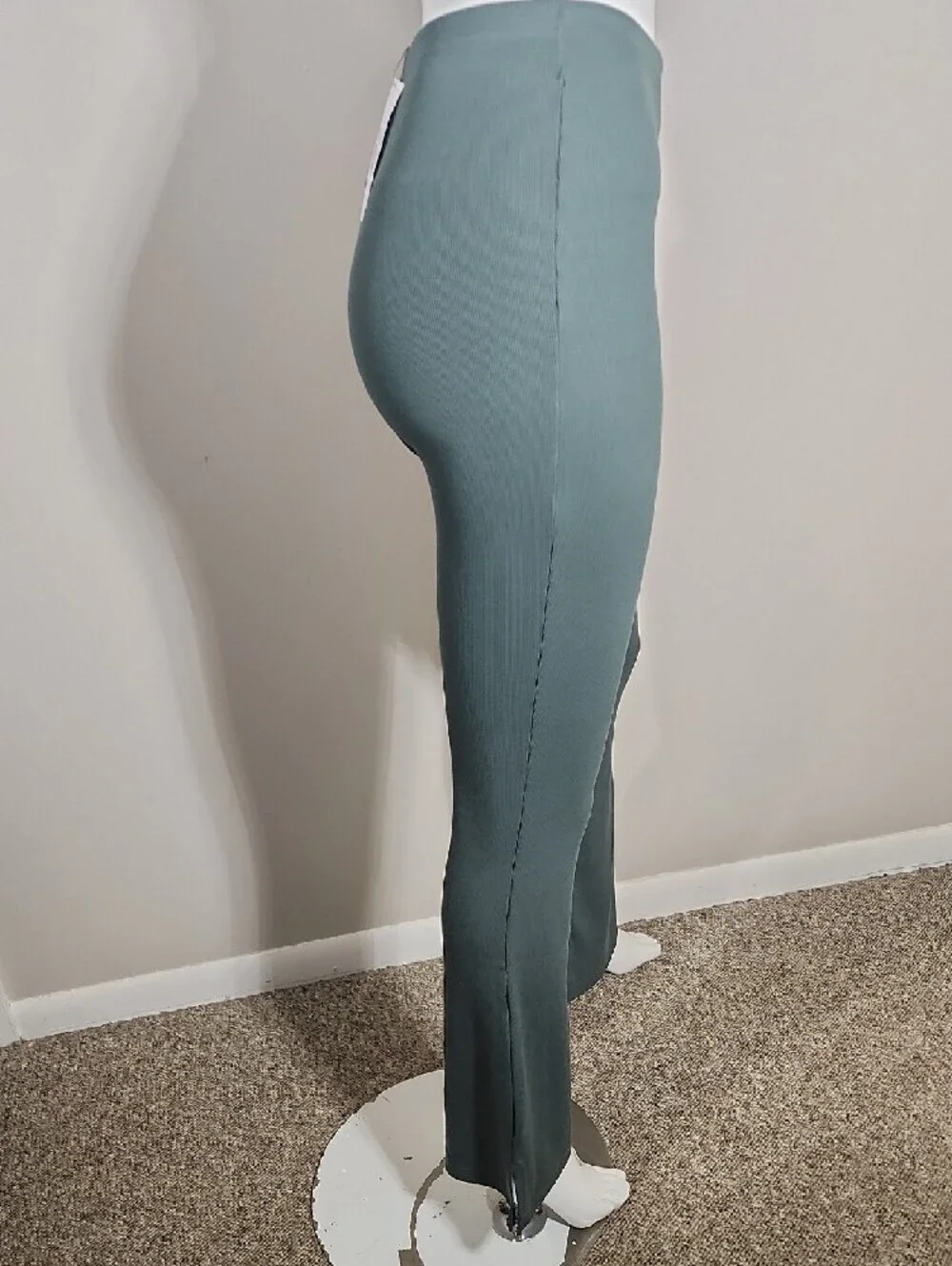 Nike Forest Green Flare Leggings with Small White Swoosh